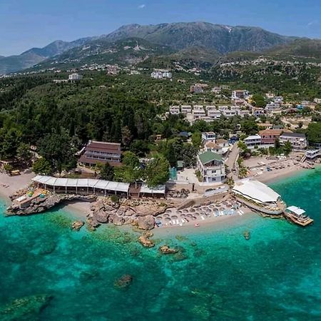 Guesthouse Riviera "Xh&M" Dhërmi Exteriér fotografie